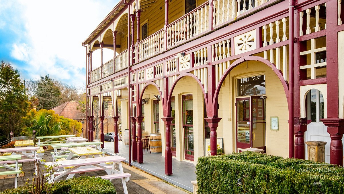 Leura Camellias — accommodation